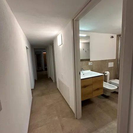 E Trekking 714 E 715